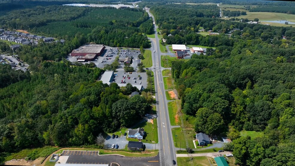 More Photos Of Oak Leaf Rd, Asheboro Land For Sale