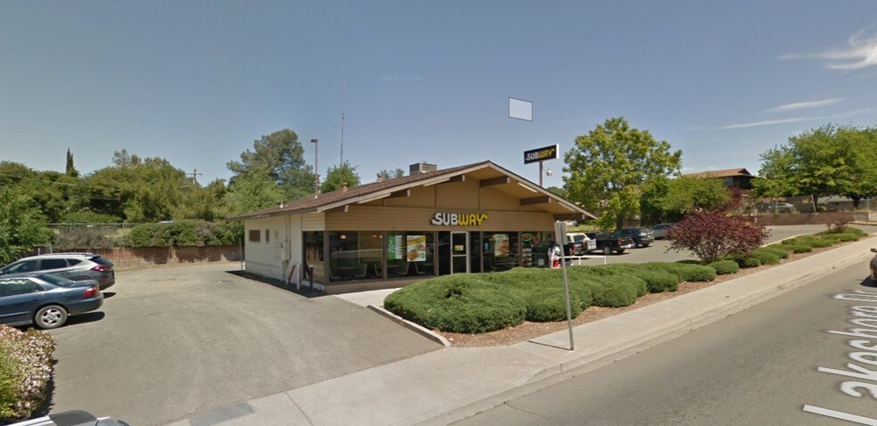 Primary Photo Of 15060 Lakeshore Dr, Clearlake Fast Food For Lease