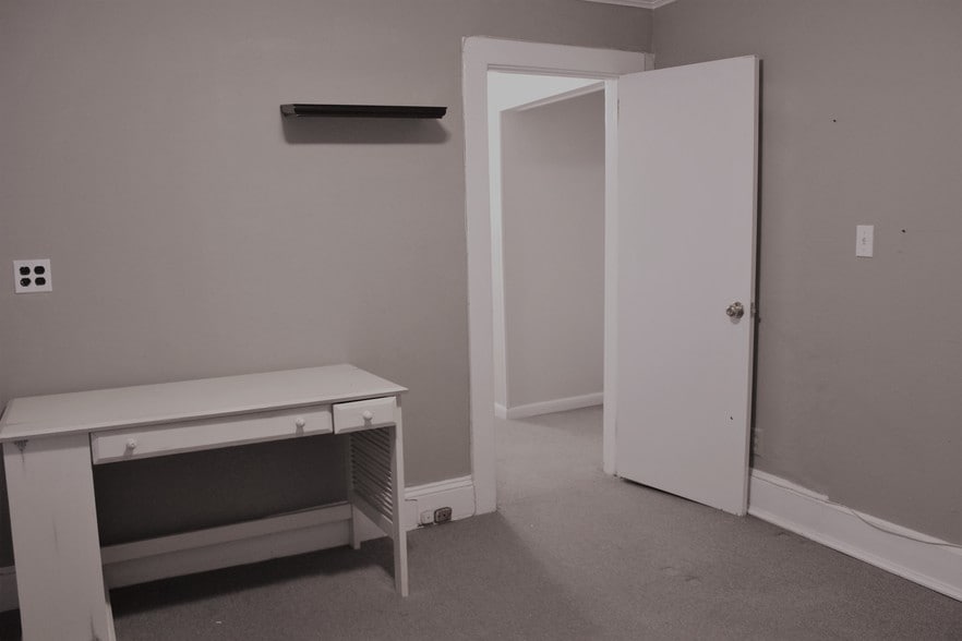 More Photos Of 239 Lexington Ave, Mount Kisco Loft Creative Space For Sale