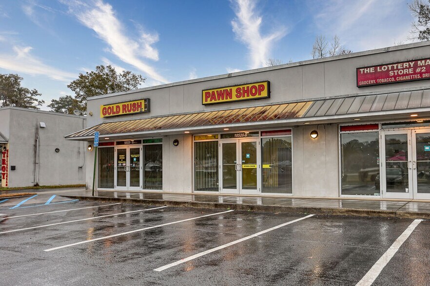 More Photos Of 10520 Abercorn St, Savannah Storefront For Lease