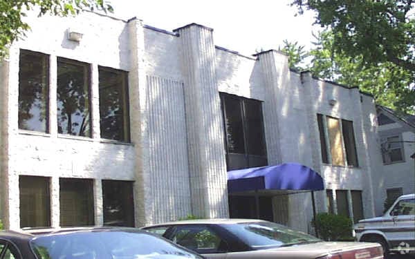 Primary Photo Of 3043 Ridge Rd, Lansing Office For Lease