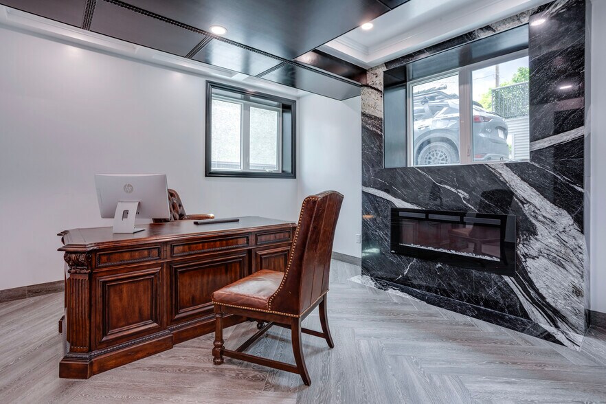 More Photos Of 11833 102 Ave NW, Edmonton Medical For Sale