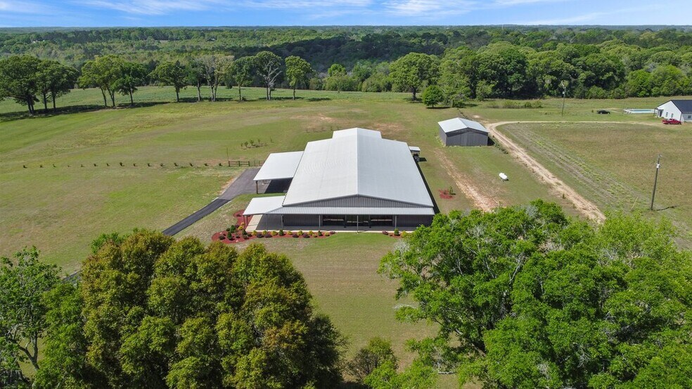 More Photos Of 11179 County Road 1, Enterprise Flex For Sale