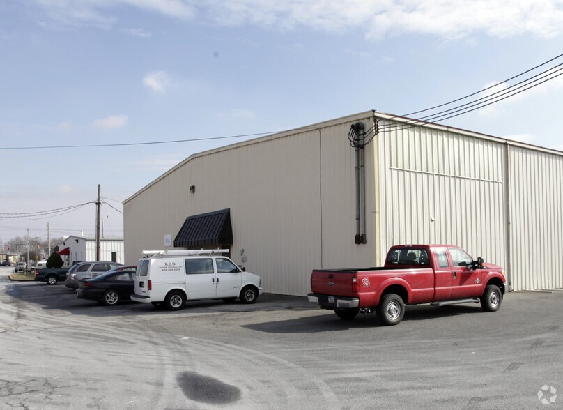 More Photos Of 573 Bellevue Rd, Newark Warehouse For Lease