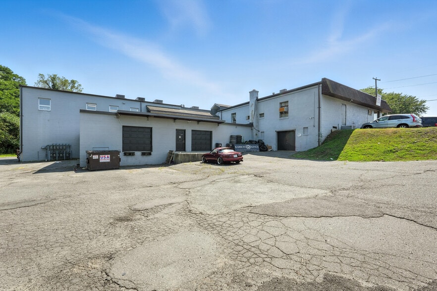 More Photos Of 2001-2025 Riverdale St, West Springfield Storefront Retail Office For Sale