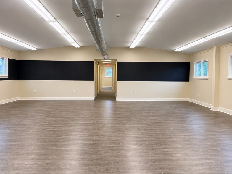 More Photos Of 62 S Main St, Yardley Office Residential For Lease