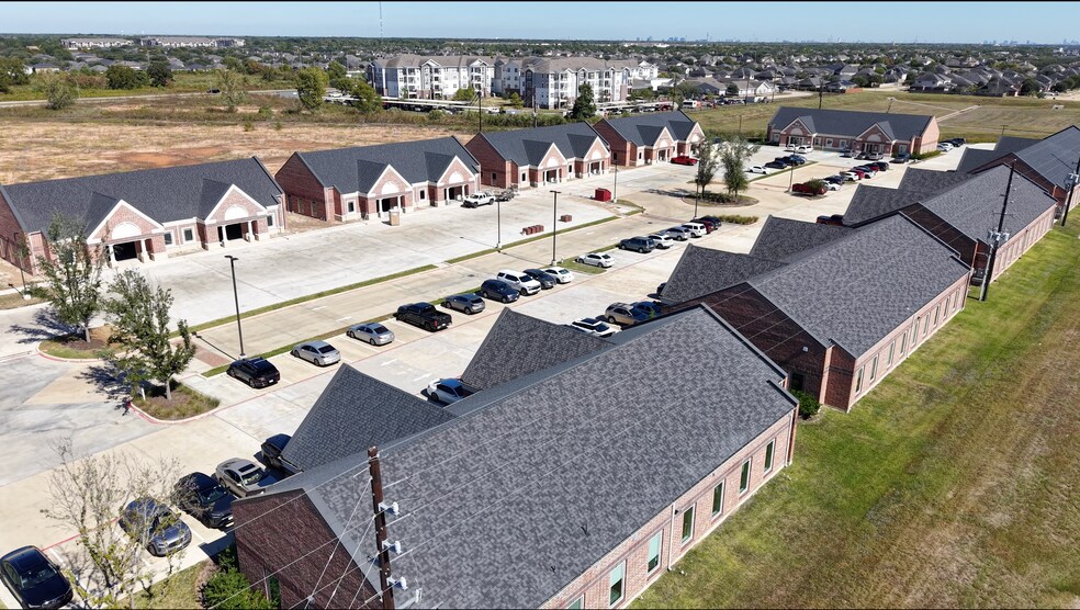 More Photos Of Peek Rd, Richmond Office For Sale