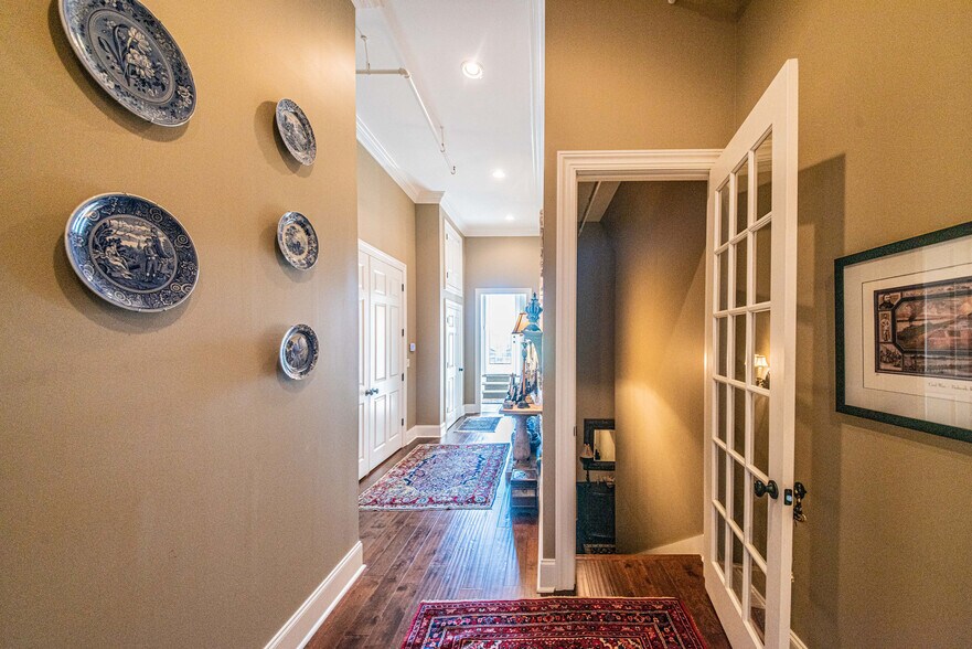 More Photos Of 212 Broadway St, Paducah Apartments For Sale