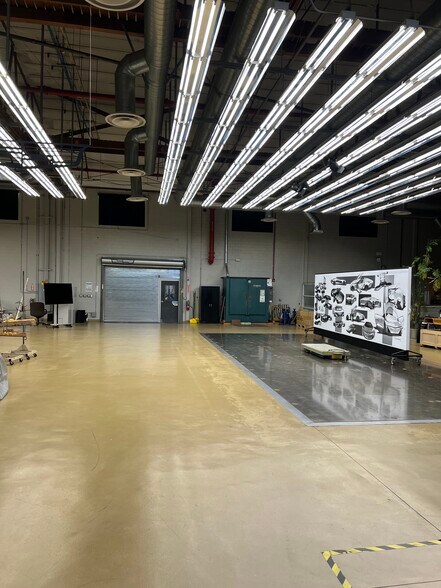 More Photos Of 5350 Biloxi Ave, North Hollywood Food Processing For Lease