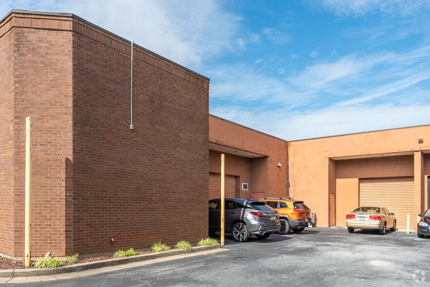 More Photos Of 2160 Kingston Ct Se, Marietta Flex For Lease