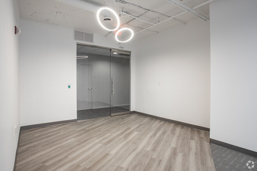 Photo of 10th Floor Ste 31