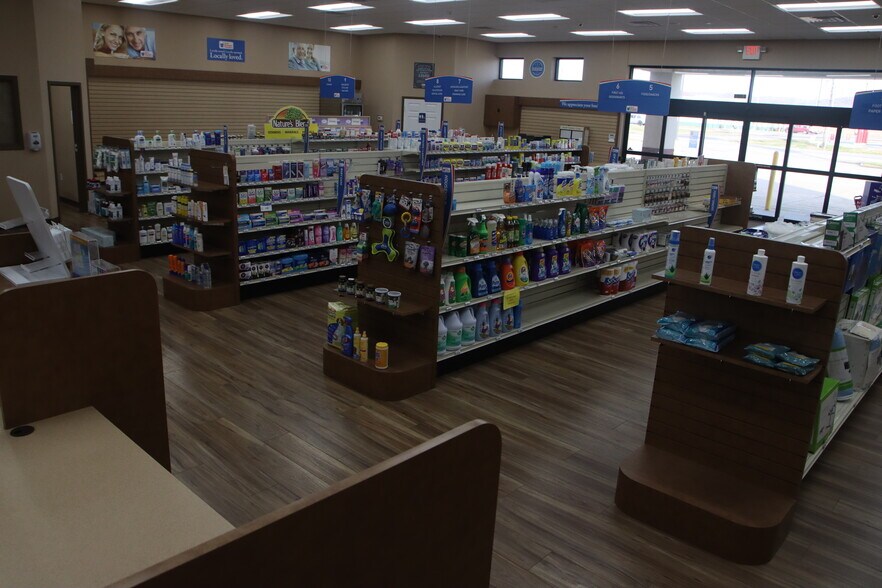 More Photos Of 1007 Bus Hwy 60 hwy, Dexter Freestanding For Sale