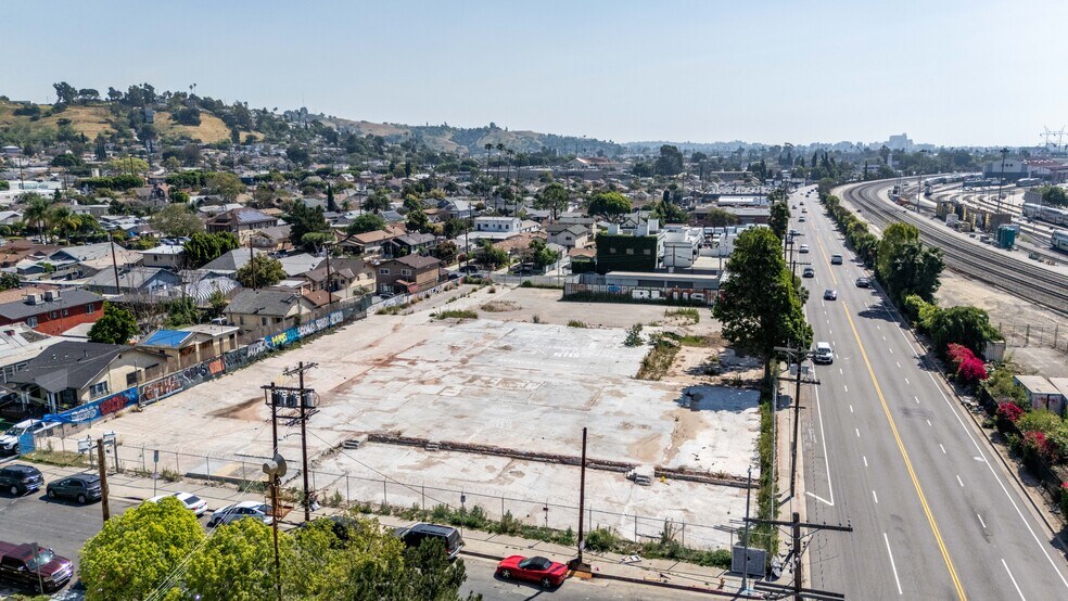 More Photos Of 1150 N San Fernando Rd, Los Angeles Land For Sale