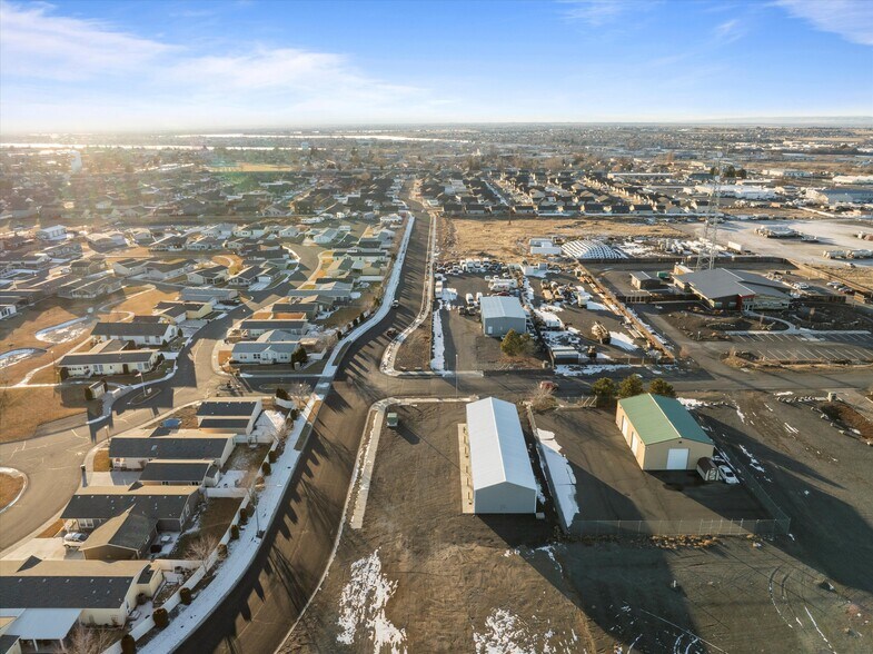 More Photos Of 221 Hamilton Rd, Moses Lake Warehouse For Lease