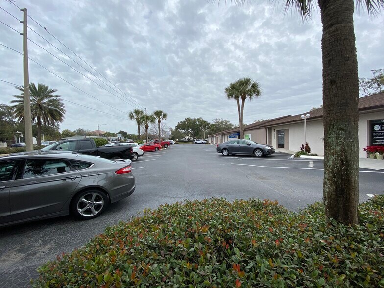 More Photos Of 500-510 Pasadena Ave S, St, Saint Petersburg Medical For Lease