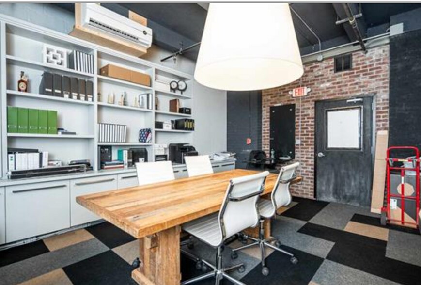 More Photos Of 1422 Grand St, Hoboken Loft Creative Space For Lease