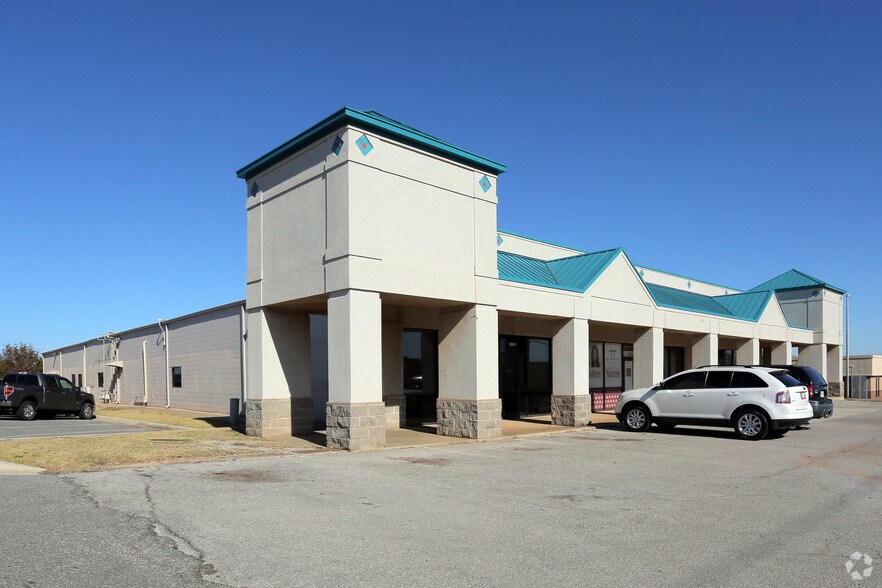 More Photos Of 3901-3909 SE 29th St, Oklahoma City Office For Lease