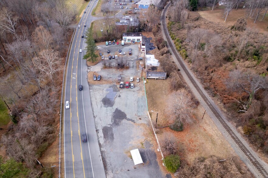 More Photos Of 2845 Ivy Rd, Charlottesville Service For Sale