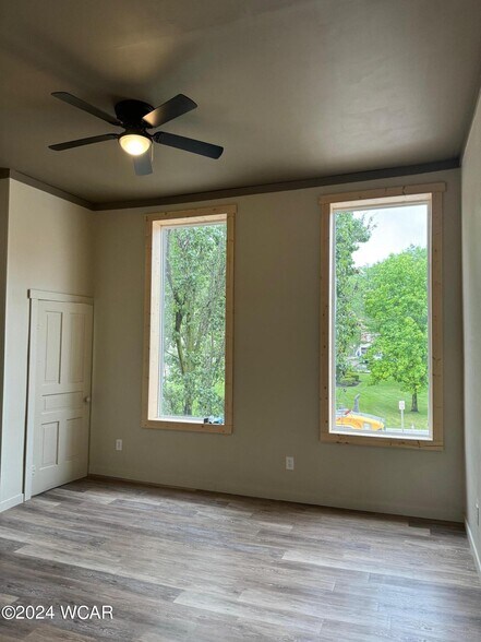 More Photos Of 28 N Main St, Kenton Office For Lease