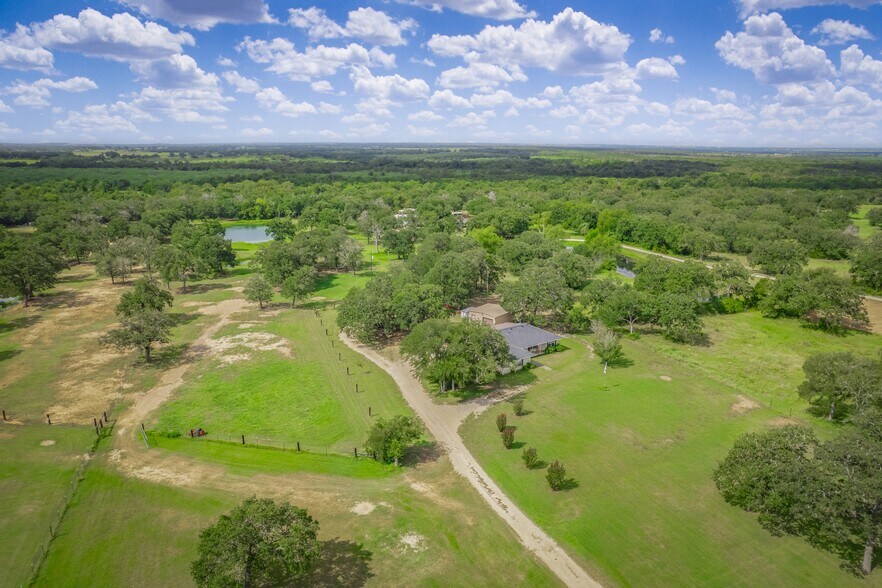 More Photos Of 1650 County Road 439, Thorndale Land For Sale