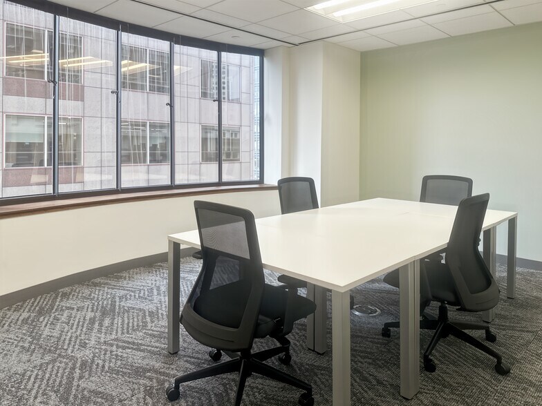 More Photos Of 101 Montgomery St, San Francisco Coworking Space