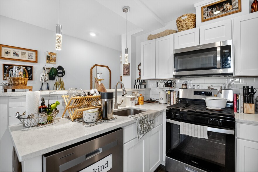 More Photos Of , Philadelphia Unknown For Sale