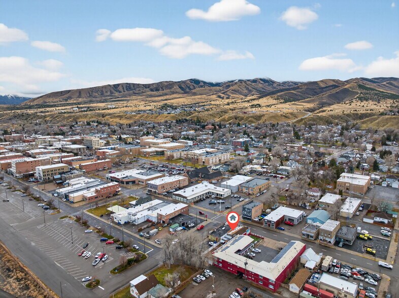 More Photos Of 502 N Main St, Pocatello General Retail For Sale