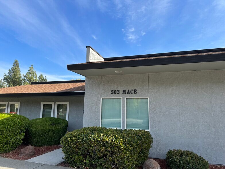 More Photos Of 502 Mace Blvd, Davis Office For Lease