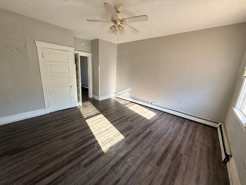 More Photos Of 1762 Cleveland Ave, Norwood Apartments For Sale