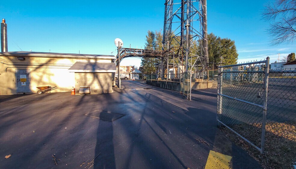 More Photos Of 940 Eddystone Ave, Eddystone Warehouse For Sale