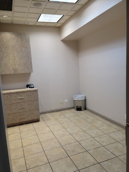 More Photos Of 8708 Justice Ave, Elmhurst Apartments For Sale
