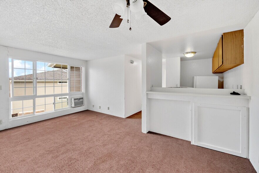 941121 Ka Uka Blvd, Waipahu, HI 96797 Apartments For Sale