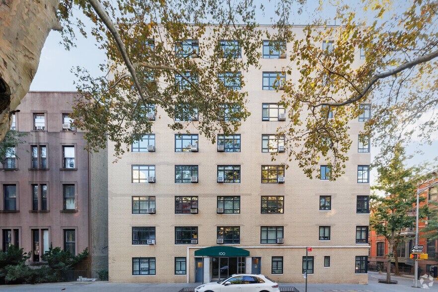 More Photos Of 100 Remsen St, Brooklyn Apartments For Sale