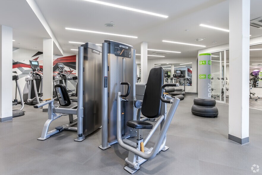 More Photos Of 3093 Broadway, Oakland Apartments For Lease