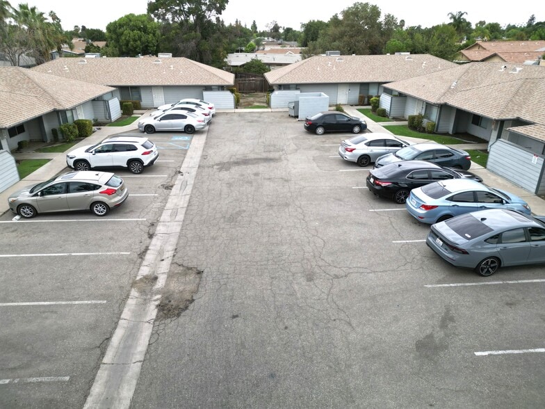 More Photos Of 3904 Panama Ln, Bakersfield Apartments For Sale