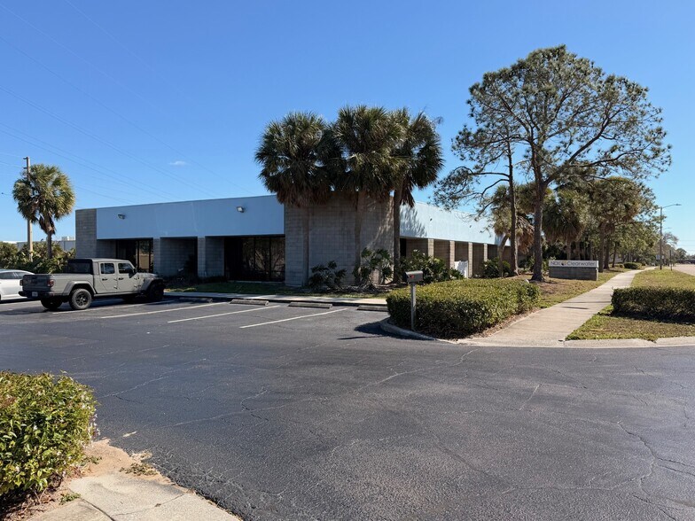 More Photos Of 14333 58th St N, Clearwater Office For Sale