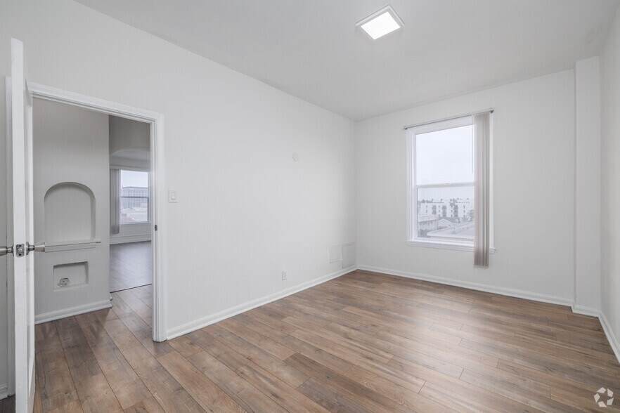 More Photos Of 3333 W 4th St, Los Angeles Apartments For Sale