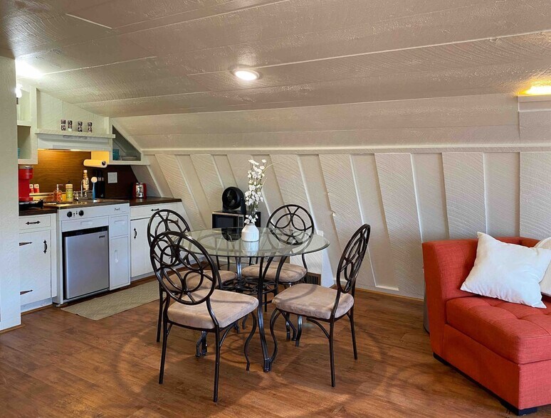 More Photos Of 225 Chimney Rock Trl, Sedona Apartments For Sale