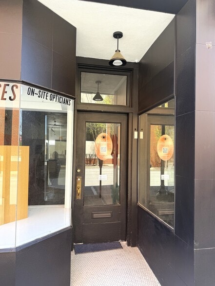 More Photos Of 3-7 E Mountain St, Fayetteville Storefront Retail Office For Lease