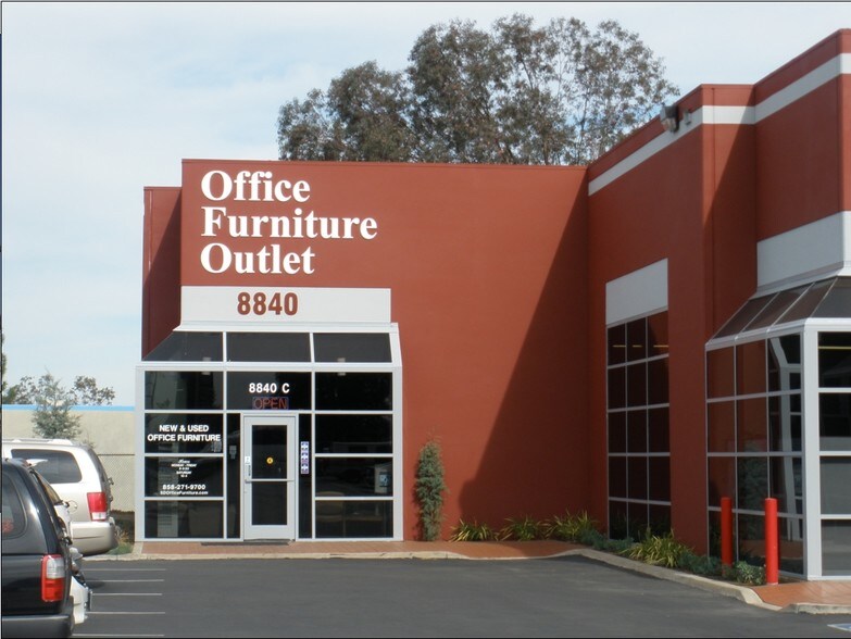 More Photos Of 8830 Miramar Rd, San Diego Showroom For Lease