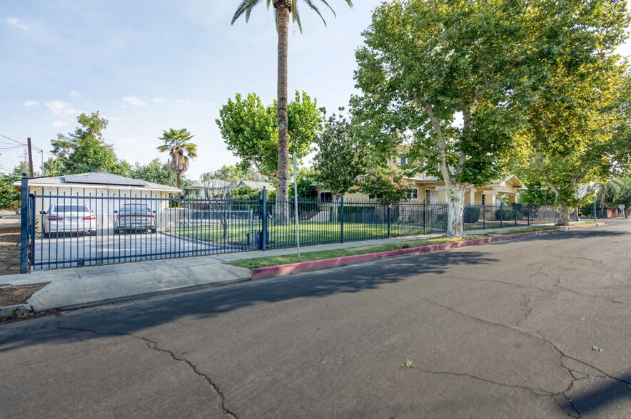 More Photos Of 807 N Van Ness Ave, Fresno Office Residential For Sale