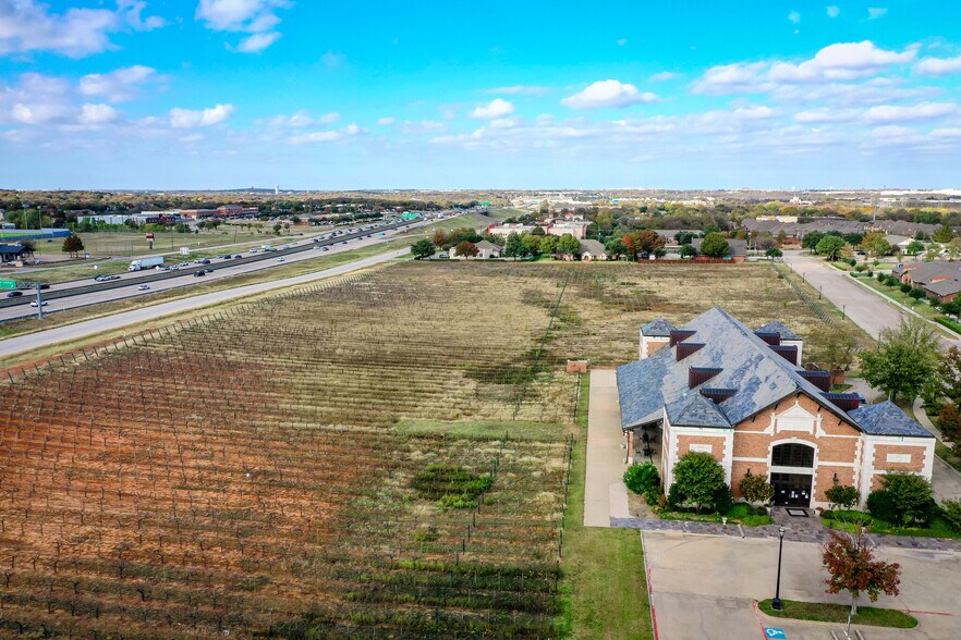 More Photos Of 2000 Champagne Blvd, Grapevine Specialty For Sale