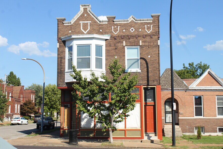 More Photos Of 4500 Virginia Ave, Saint Louis Storefront Retail Residential For Sale