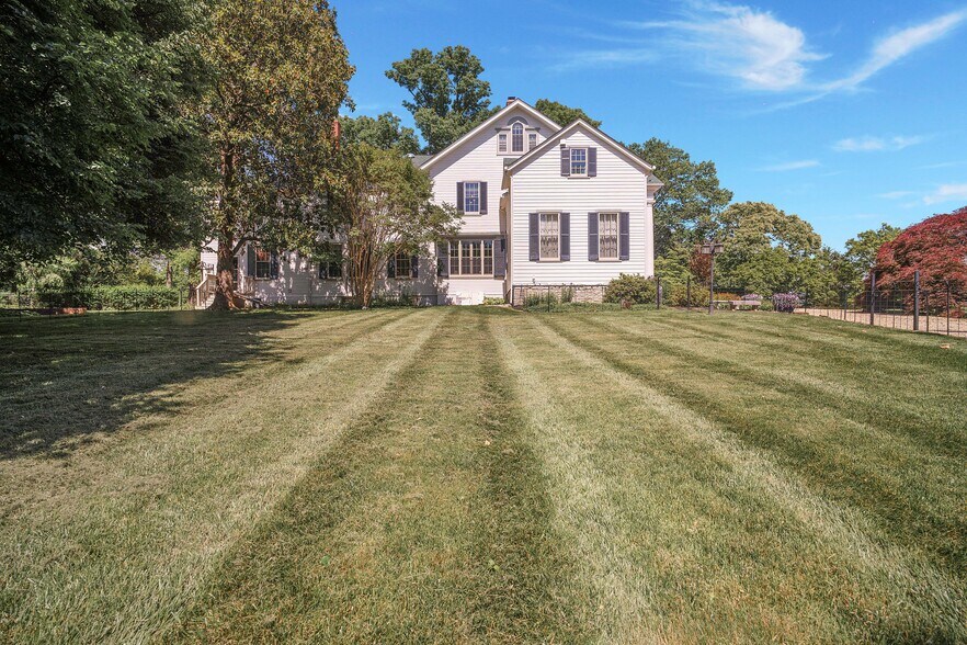 More Photos Of 1902 Jefferson Pike, Brunswick Lodge Meeting Hall For Lease