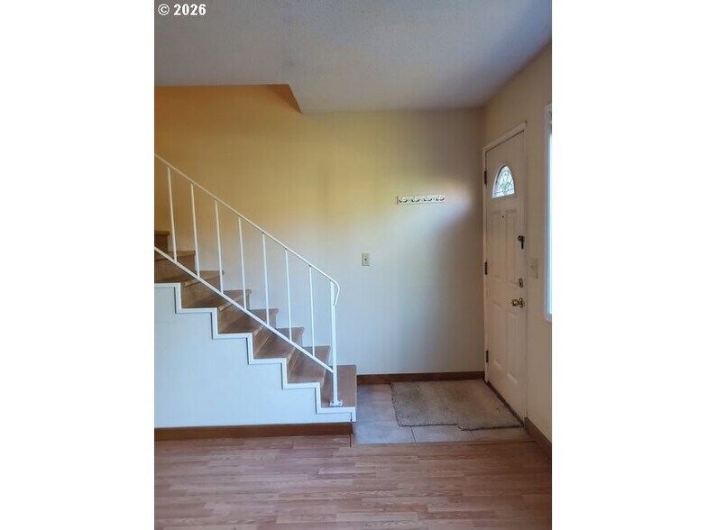 More Photos Of 1607 NE 26th Ave, Portland Apartments For Sale