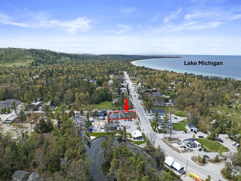 More Photos Of 5955 S Oak St, Glen Arbor Medical For Sale
