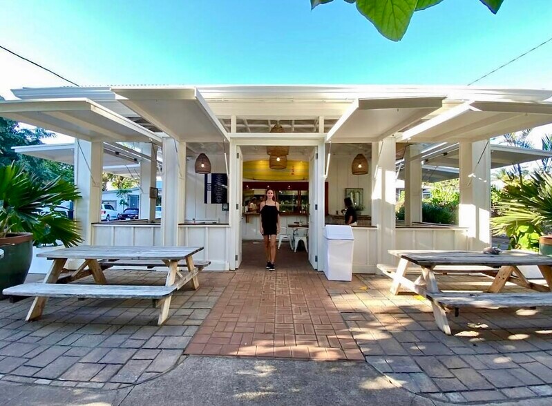 More Photos Of 65 Hana Hwy, Paia Restaurant For Lease