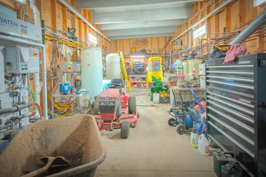 More Photos Of 3617 Mountain View Blvd, Angel Fire Carwash For Sale