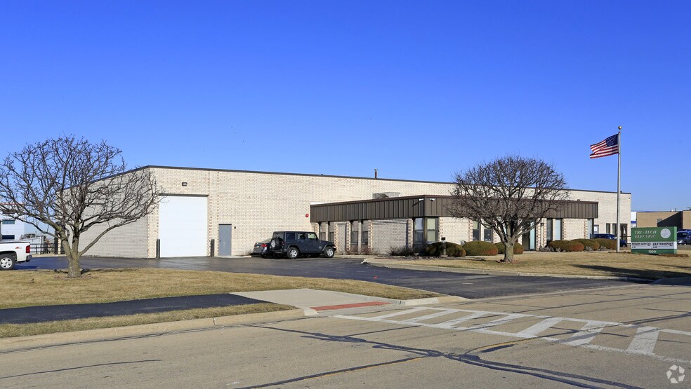 Primary Photo Of 1320 Enterprise Dr, Romeoville Truck Terminal For Lease