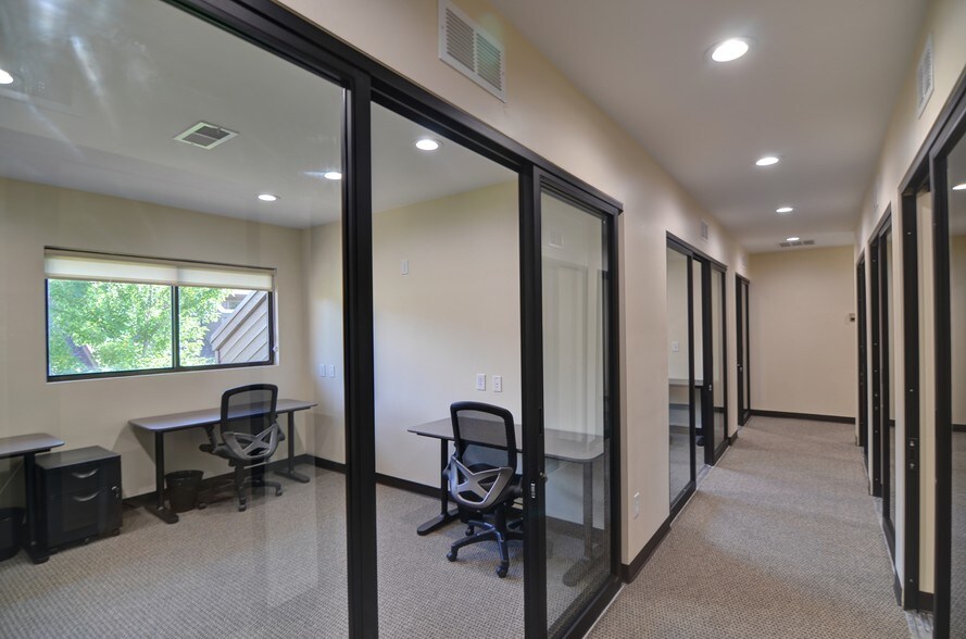 More Photos Of 6416-6424 S Quebec St, Englewood Coworking Space